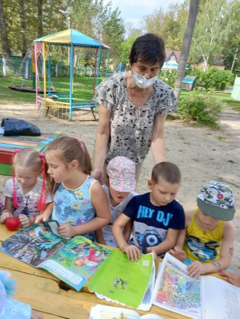 Литературный час «Наливное яблоко».